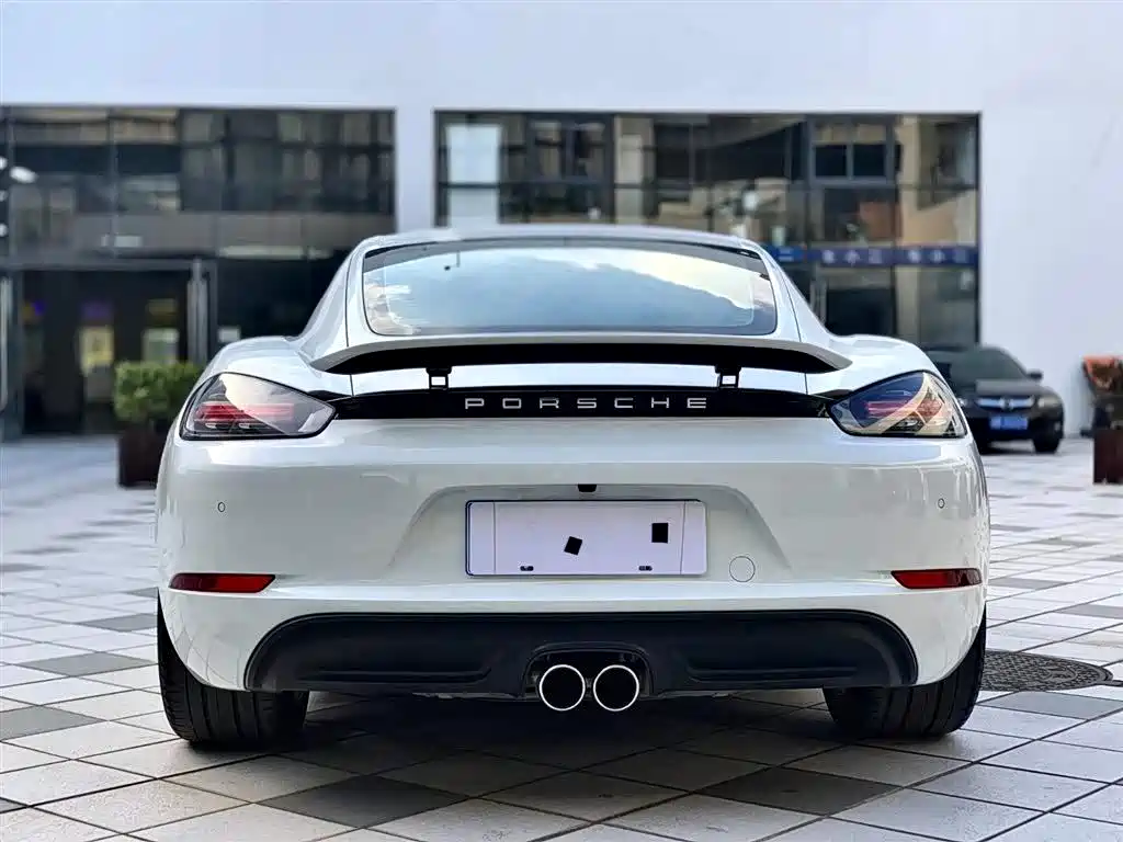 Porsche 718 2016 Cayman 2.0T фото 14