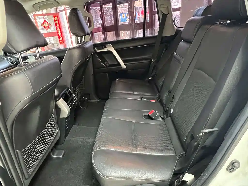 Toyota Prado 2018 3.5L Automatic TX-L Rear-mounted Spare Tire фото 17