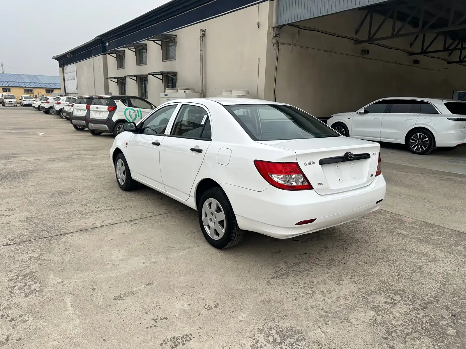 Фото 12 - BYD F3
