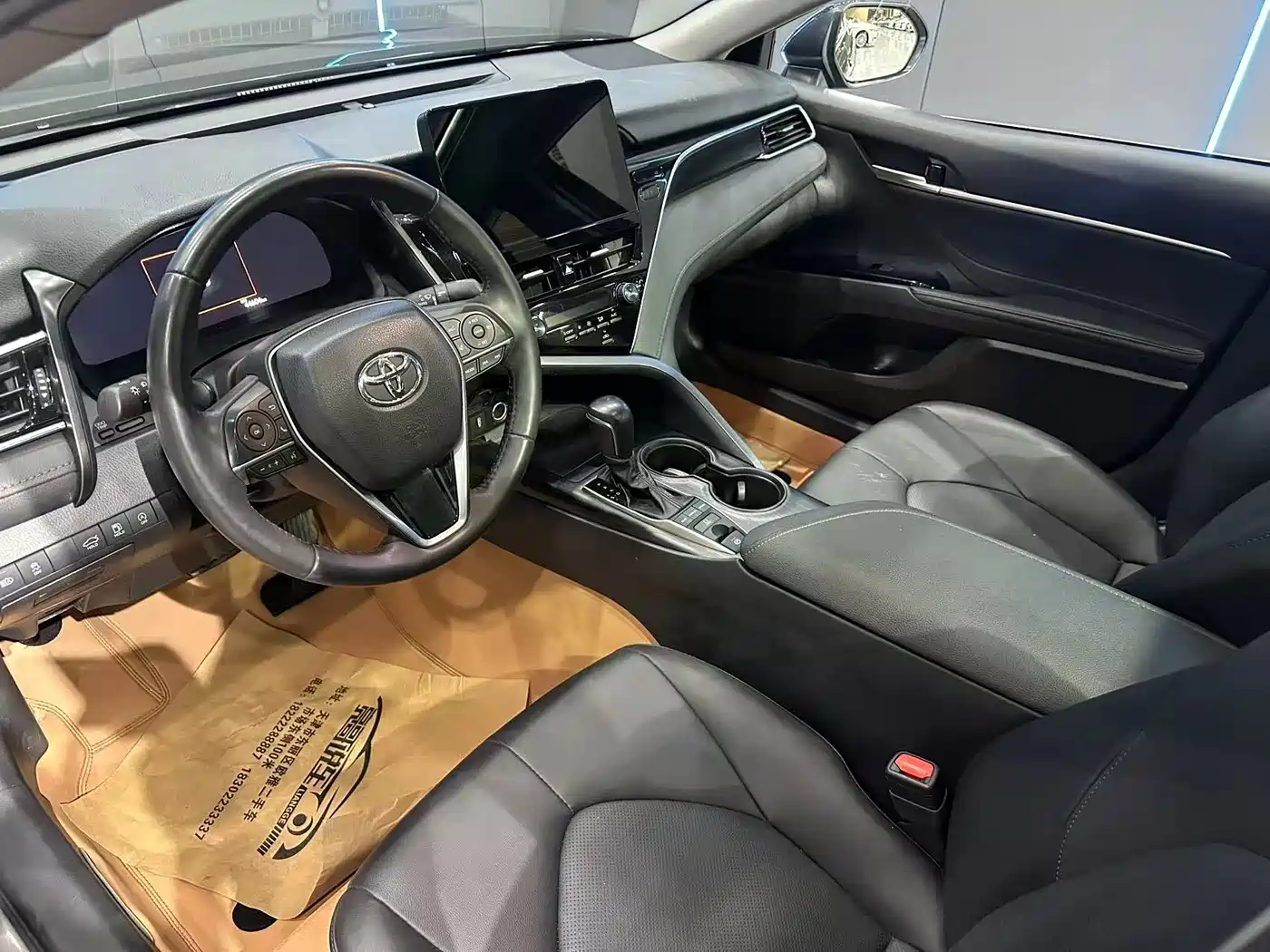 Toyota Camry 2023 2.5G Luxury Edition фото 11