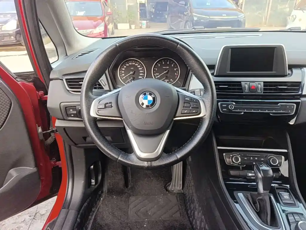 BMW 2 Series Touring 2016 2016 218i Fashion Model