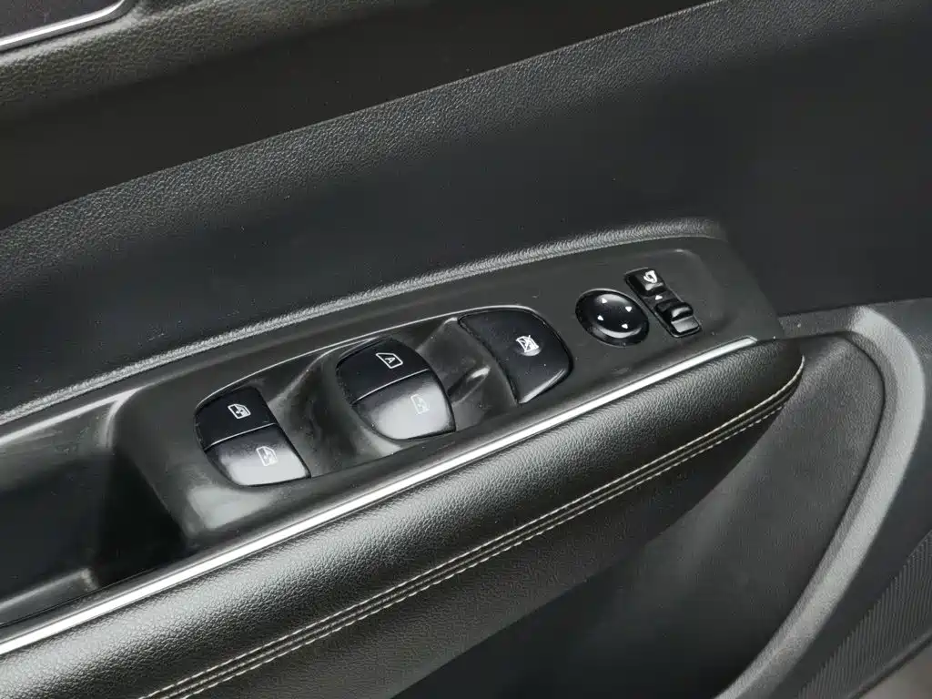 Renault Koleos 2018 2018 2.0L 2WD Luxury Edition