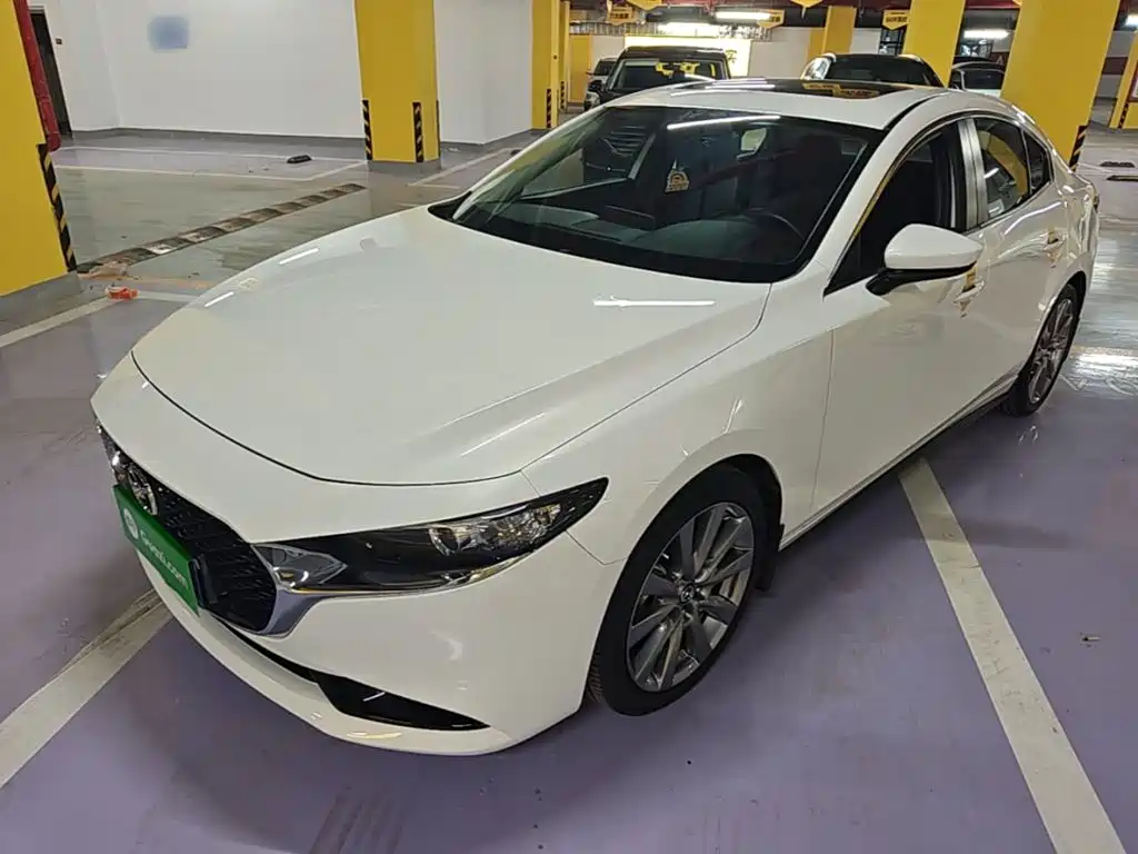 Mazda Mazda3 Axela 2021 — пригон из Китая