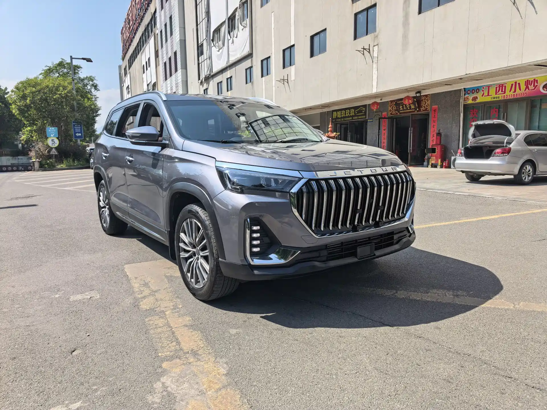 Фото 3 - Jetour X90 PLUS