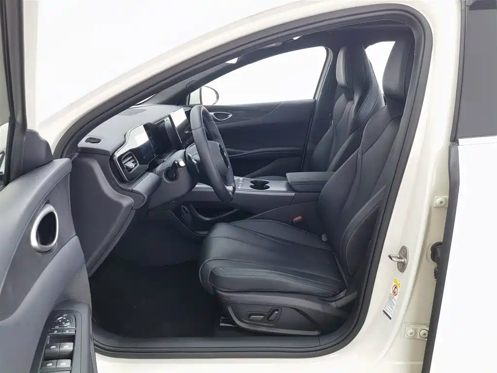 BYD SEAL 06 NEW ENERGY