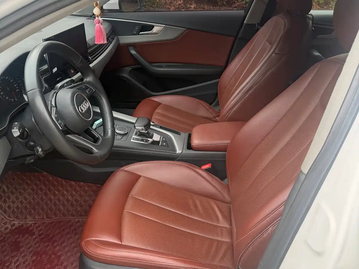 Audi A4L 2018 30th Anniversary 40 TFSI Progressive фото 6