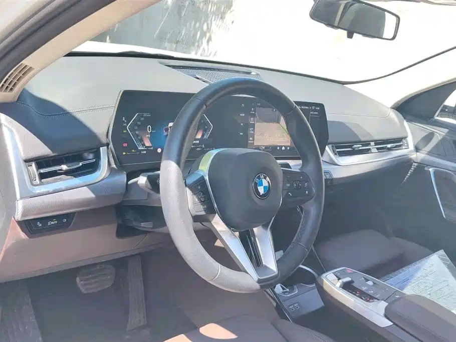 BMW X2 2025 2023 sDrive25i M Off-Road Package