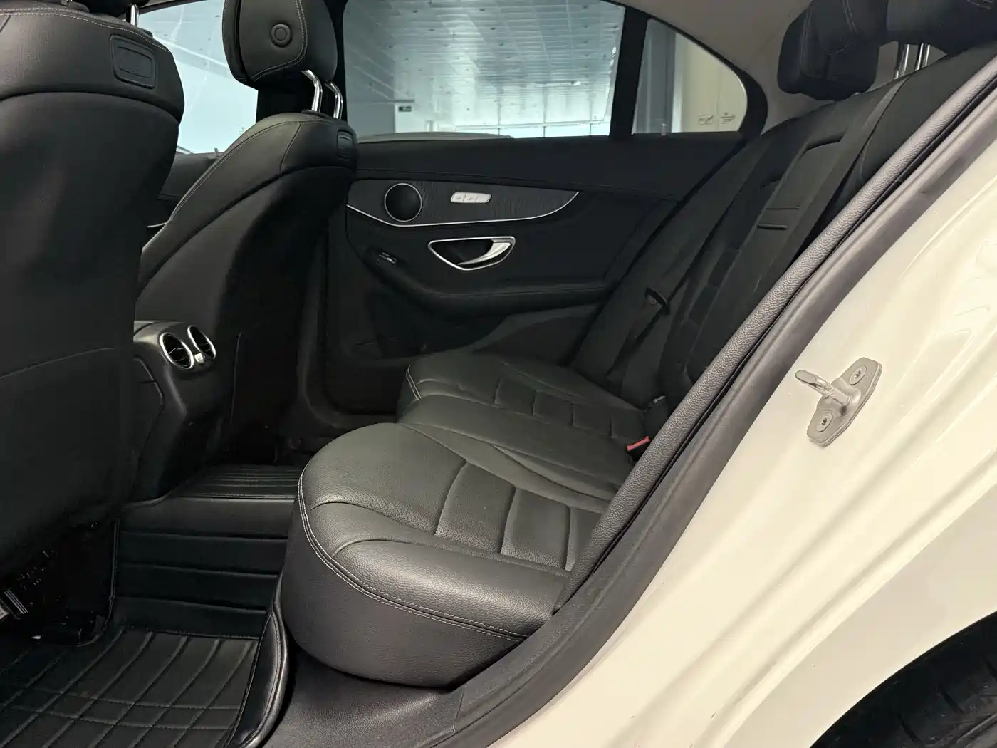 Mercedes-Benz C-Class 2018 C 200 L Sport Edition фото 9