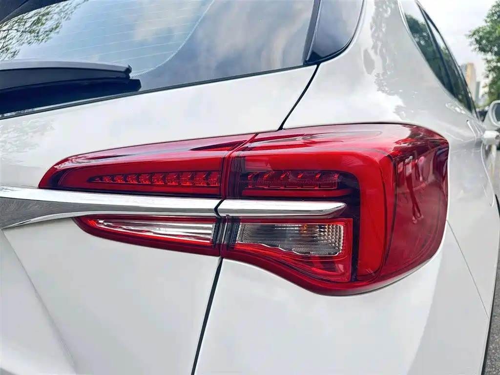 Buick Envision Plus 2020 28T AWD Elite фото 15