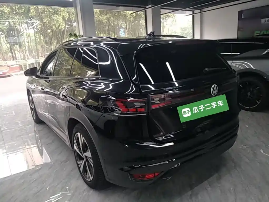 2023 Volkswagen ID.6 CROZZ