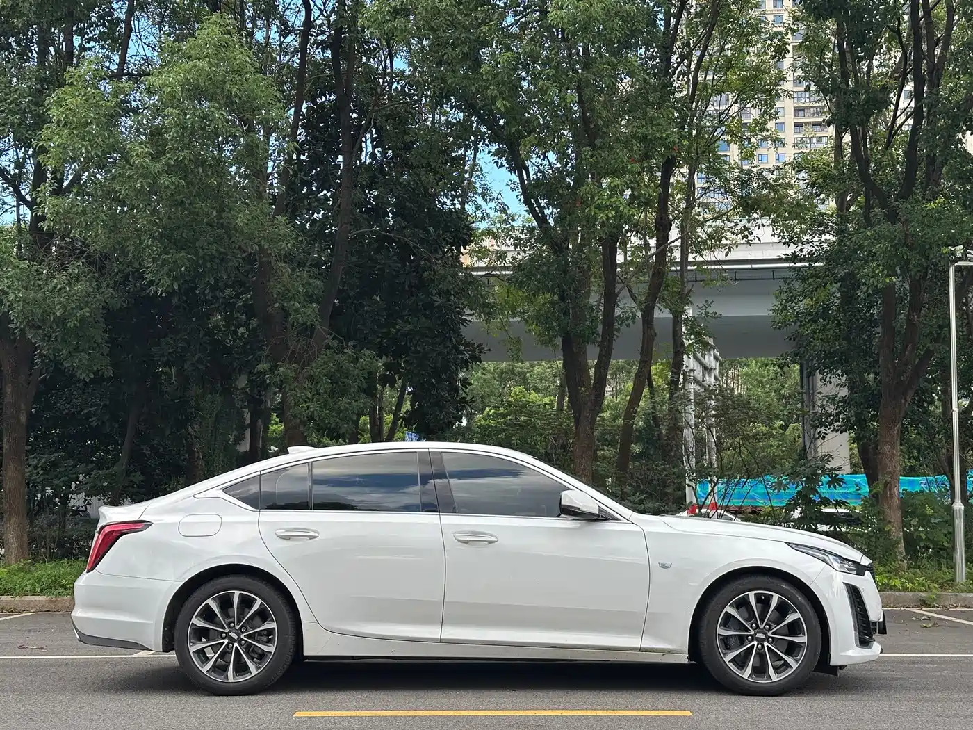 Photo 4 - Cadillac CT5