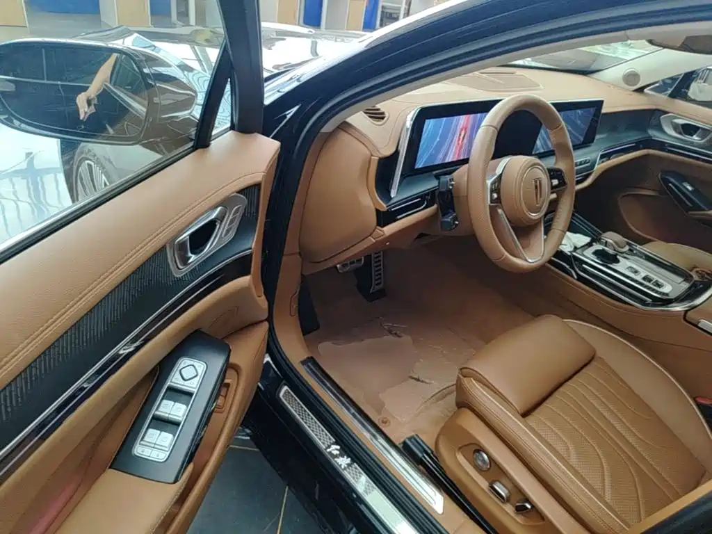 Hongqi H9 2025 2025 2.0T 2WD Qichang Luxury Business Edition 5-seater