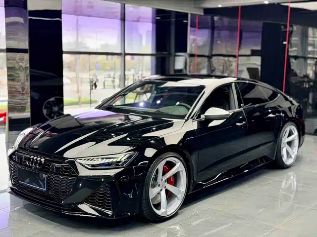 AUDI RS 7