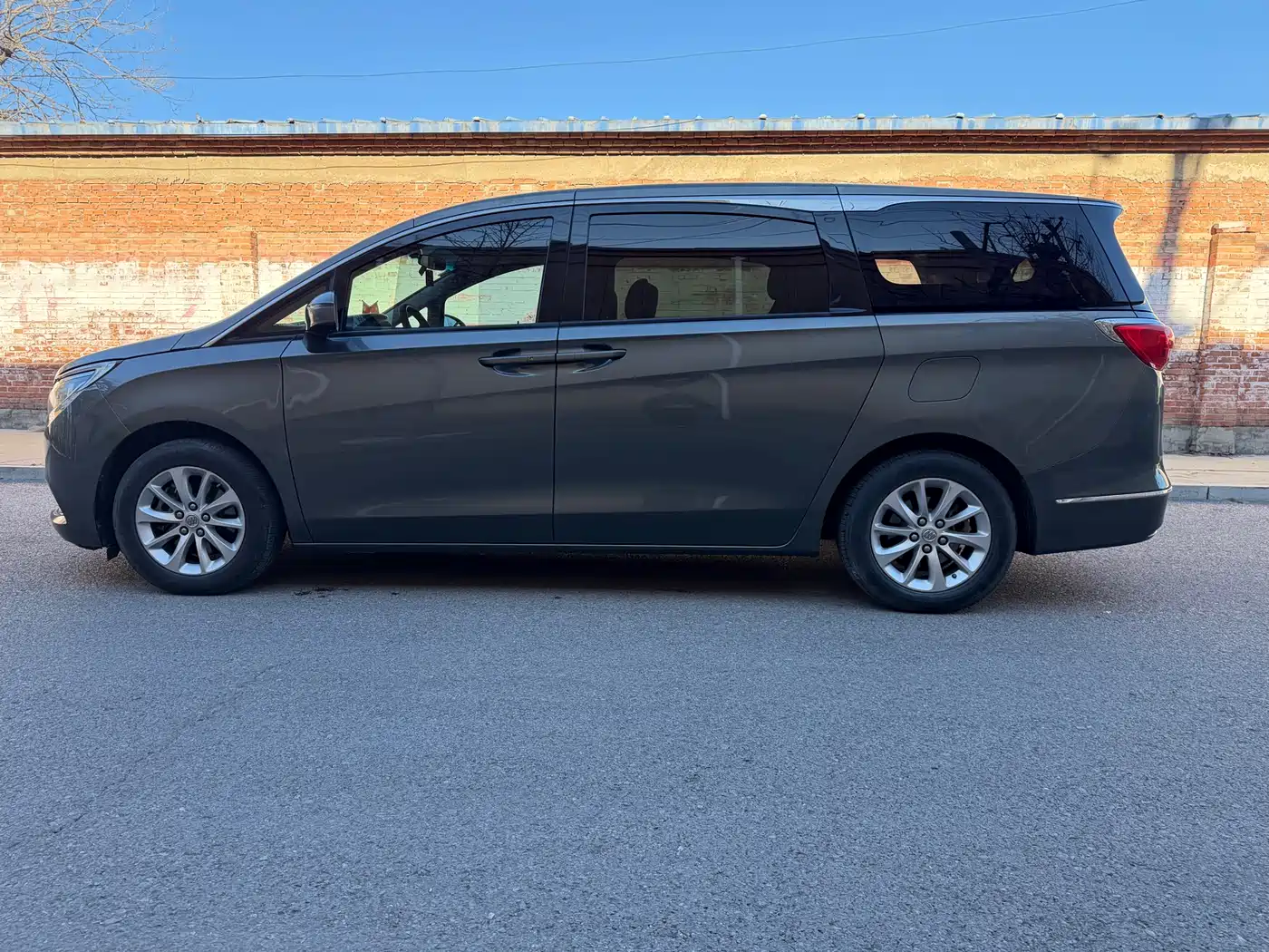 Buick GL8 2017 ES 28T Comfort Type China V фото 7