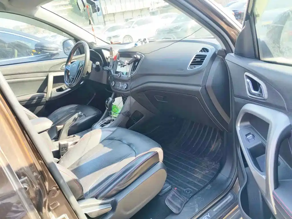 Chery Tiggo 5 2016 2016 2.0L CVT Family Joy