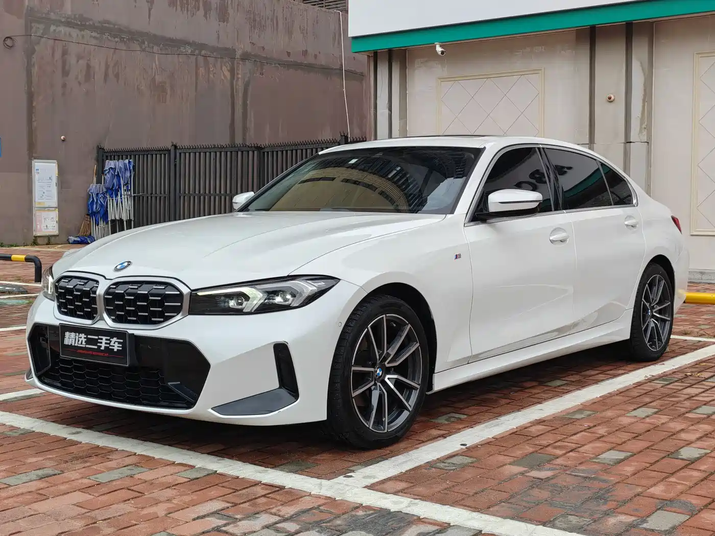 BMW 3 Series 2023 325Li M Sport Package