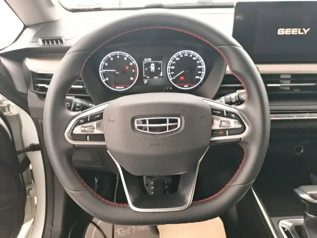 Geely Vision X3 2022 2021 PRO 1.5L CVT Premium