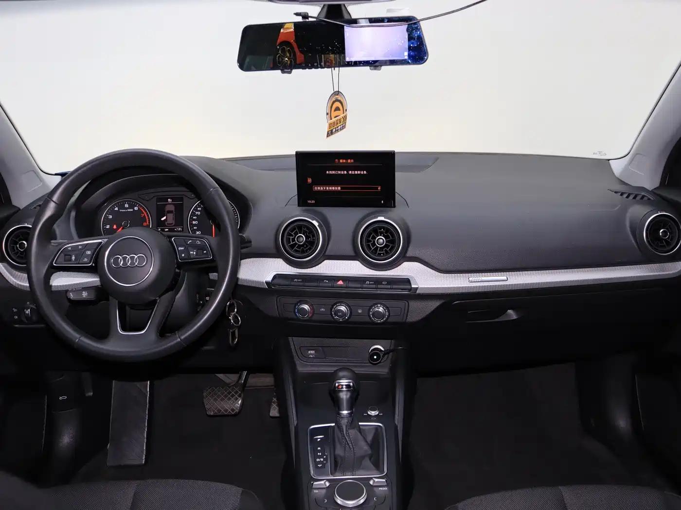 Audi Q2L 2020 35 TFSI Progressive Dynamic Model фото 19