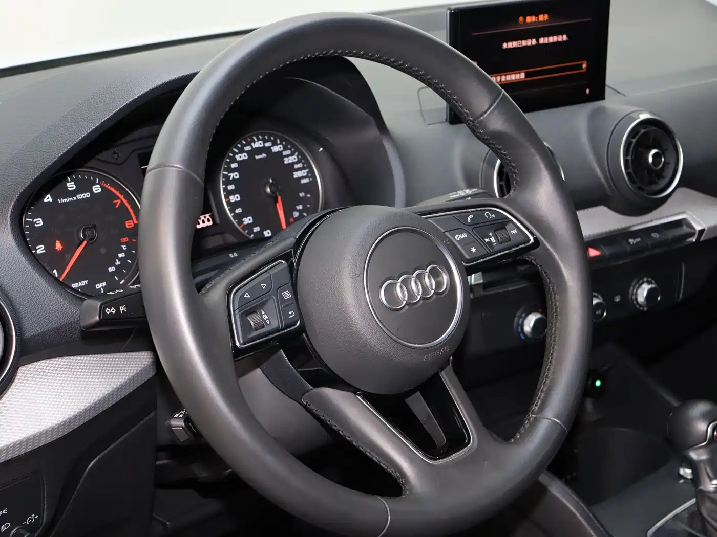 Audi Q2L 2020 35 TFSI Progressive Dynamic Model фото 20