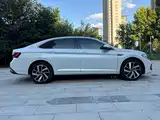 Photo 16 - Volkswagen Sagitar