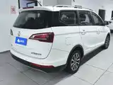 Фото 3 - Baojun 730