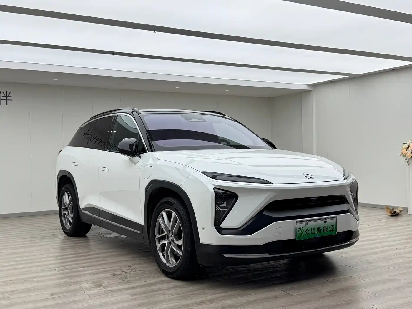 NIO NIO ES6