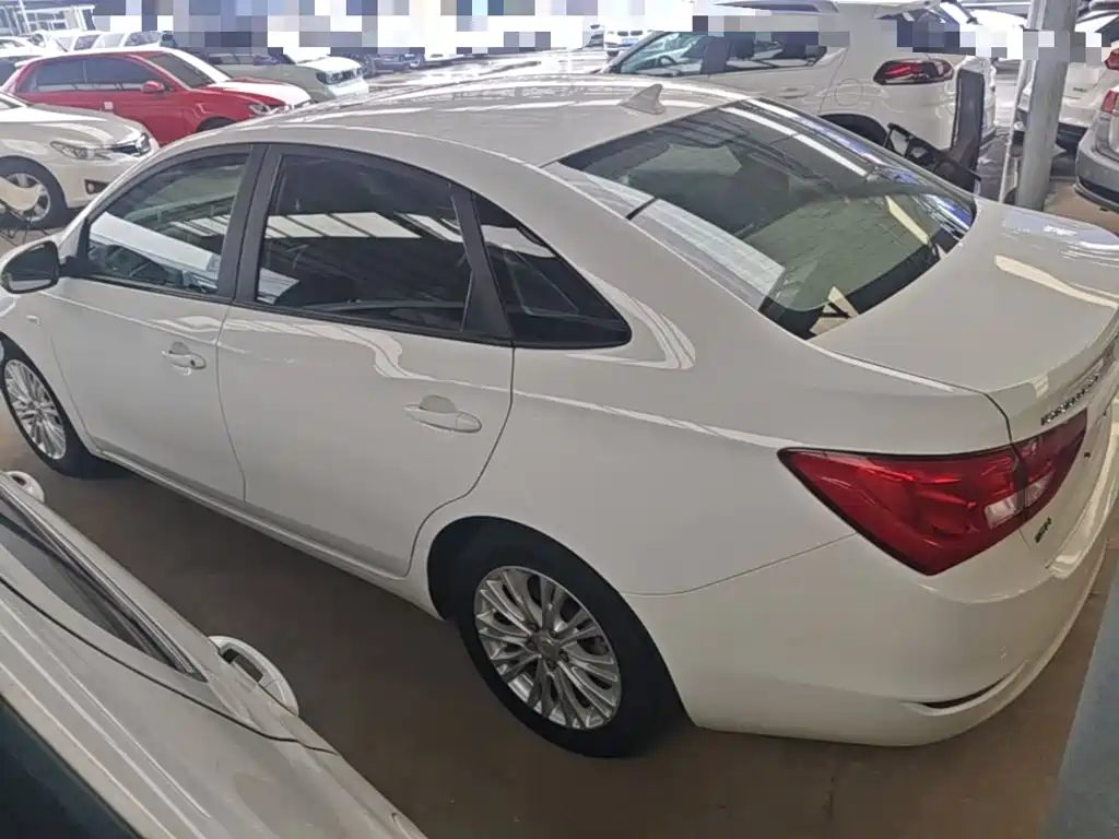 Фото 5 - Buick Excelle