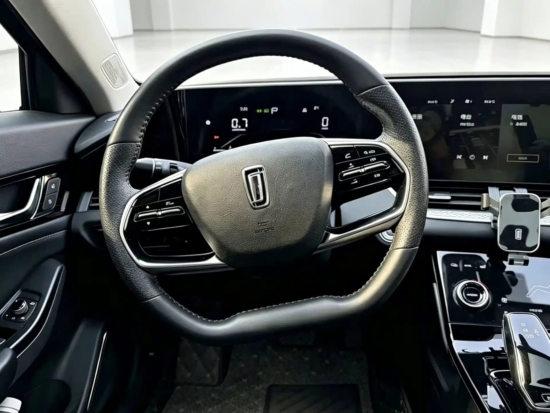 Photo 7 - Besturn B70