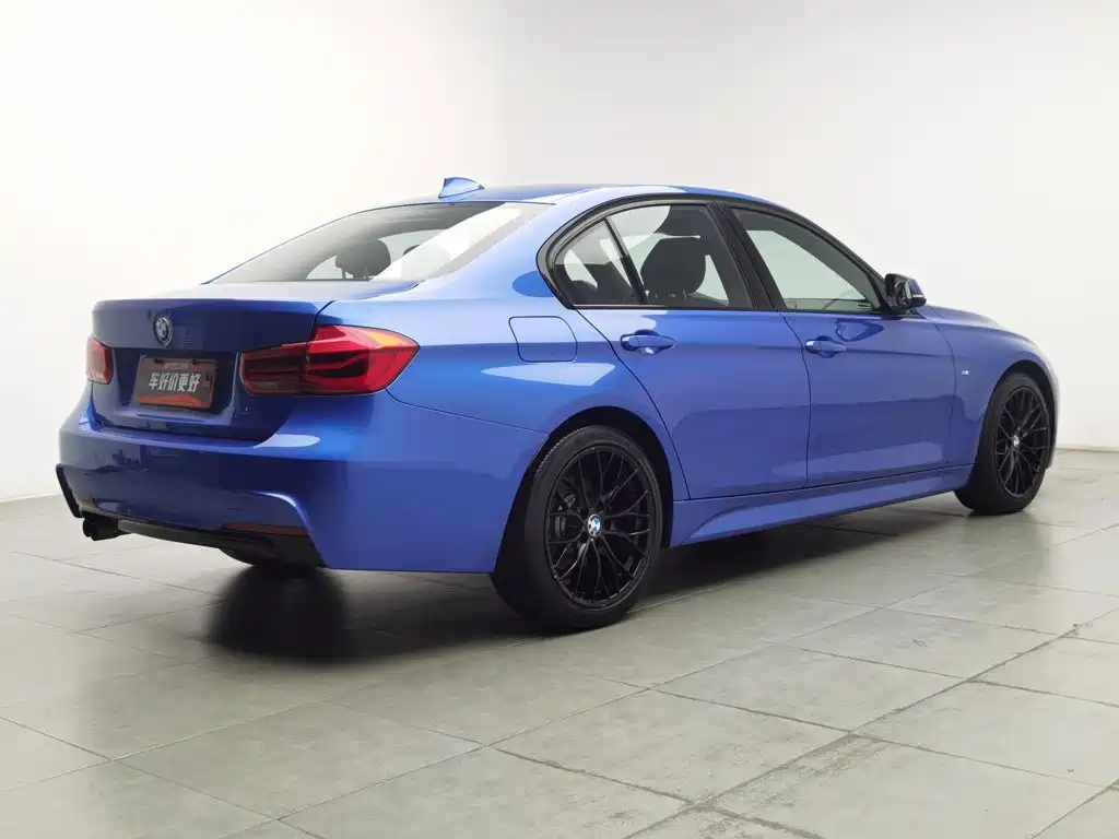 Фото 2 - BMW 3 Series