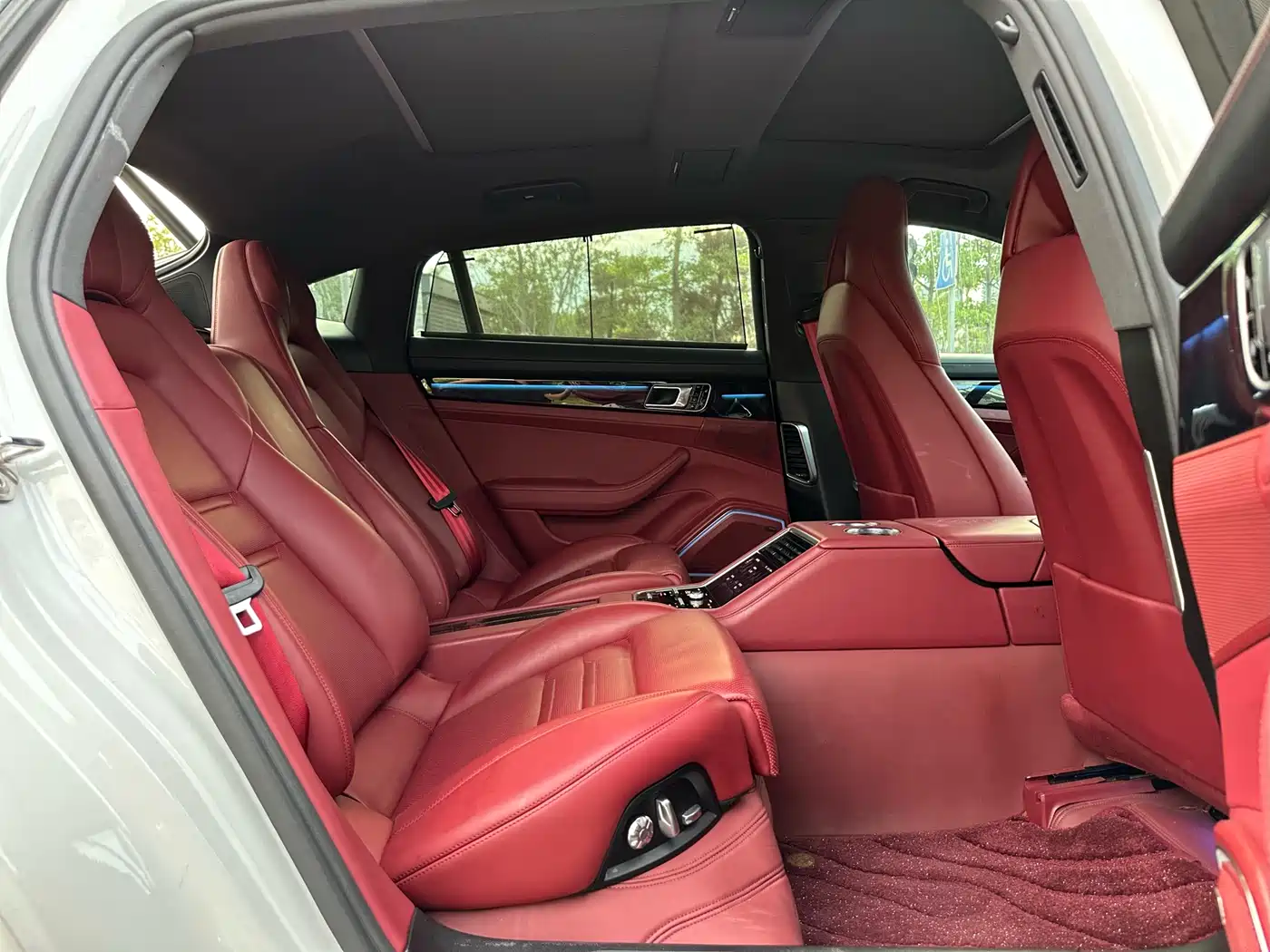 Porsche Panamera 2017 Panamera 4 Executive Long Wheelbase 3.0T фото 14