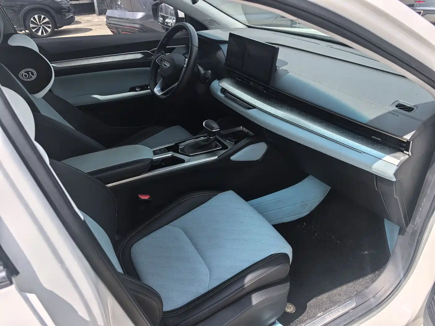 Geely Emgrand L 2022 2022 1.4T CVT Supreme