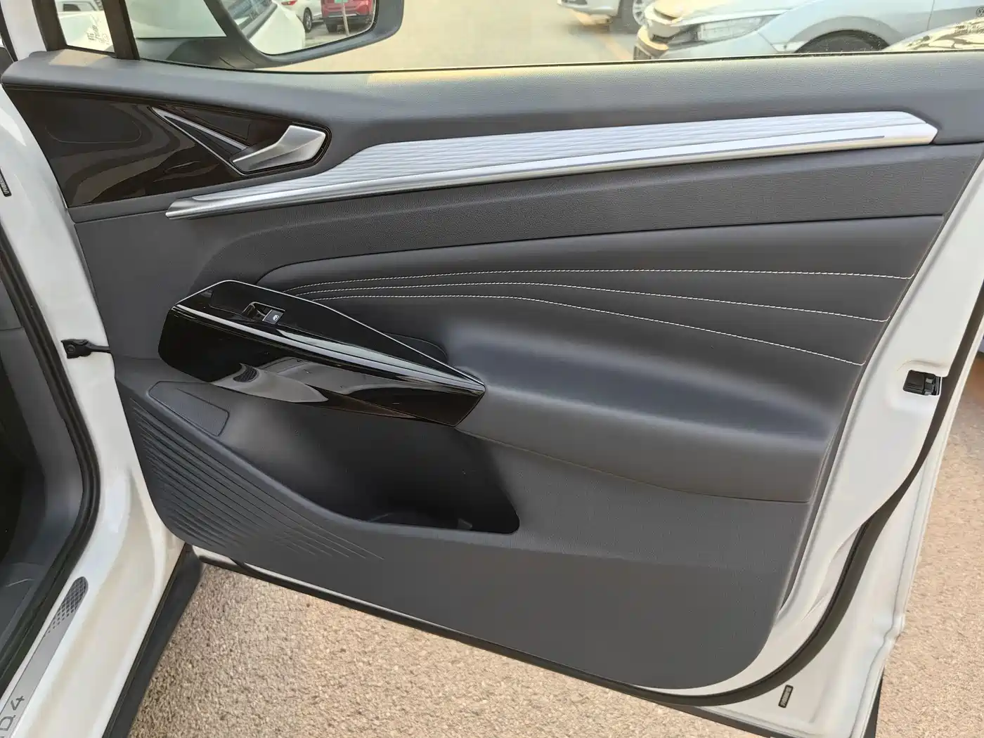 VOLKSWAGEN ID.4 CROZZ