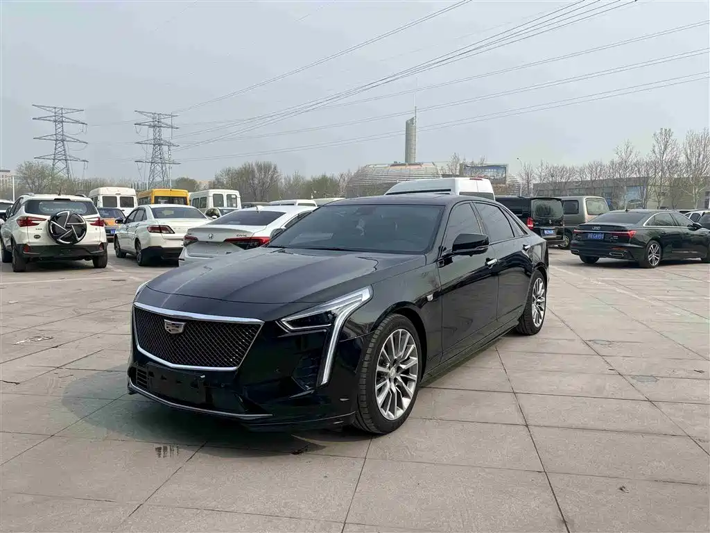CADILLAC CT6
