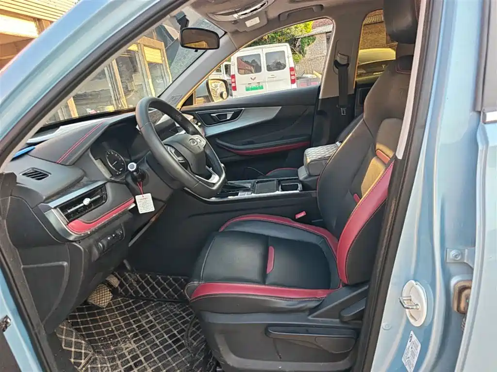 Фото 8 - Chery Tiggo 5x