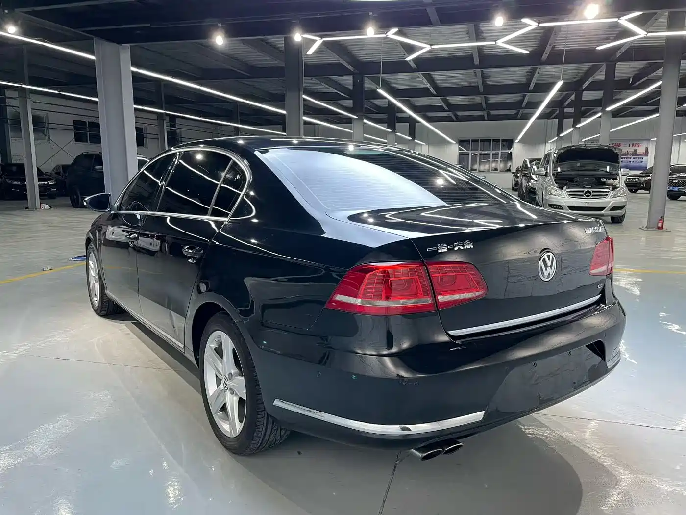 Volkswagen Magotan 2015 Facelift 2.0TSI Premium фото 9