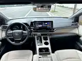 صورة 20 - Toyota Sienna