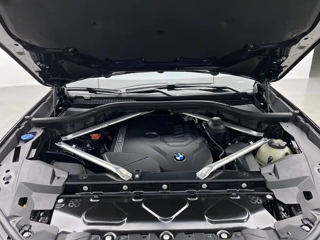 BMW X6 2023 2022 xDrive30i M Sport Package