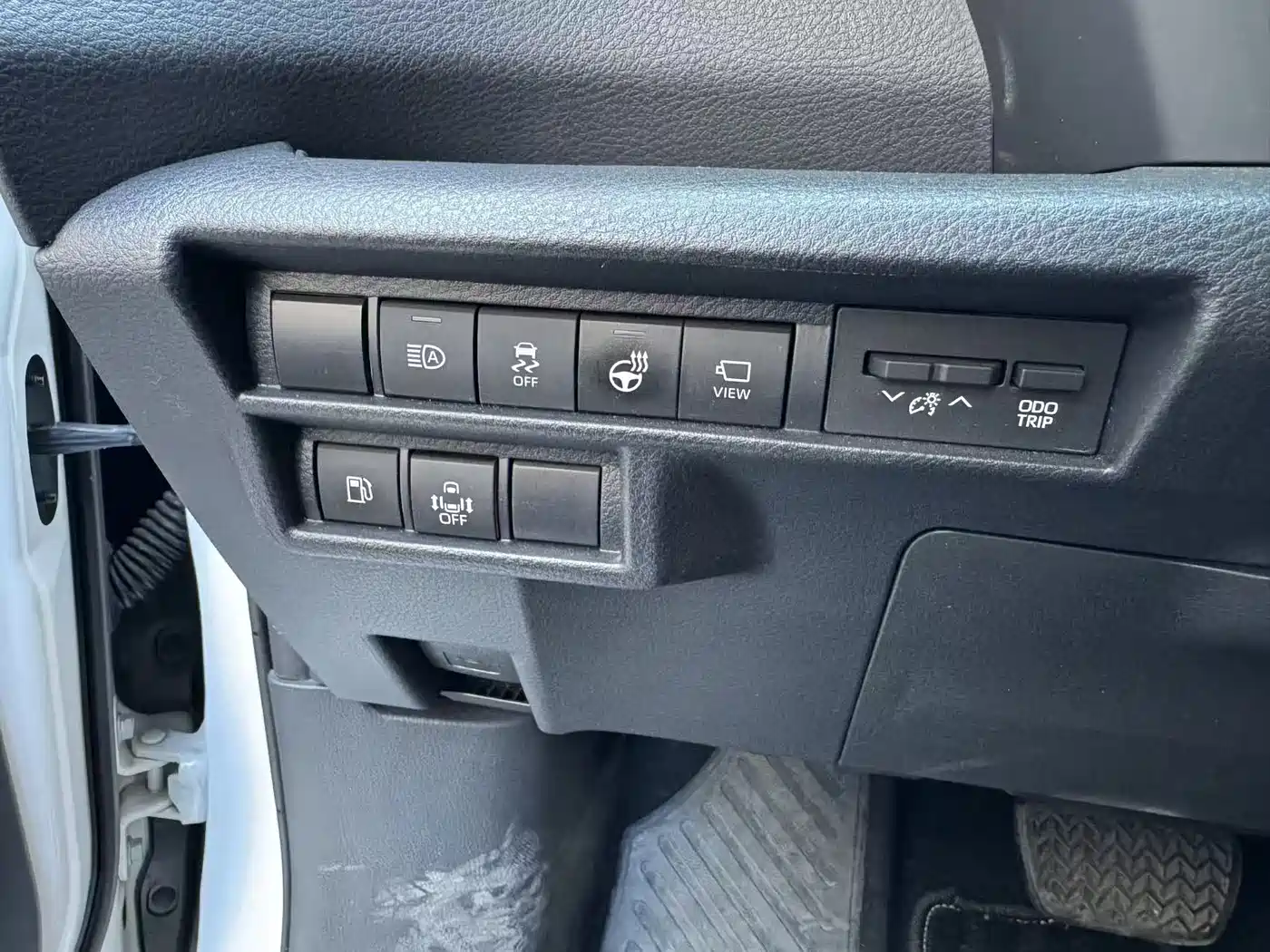 TOYOTA GREVIA