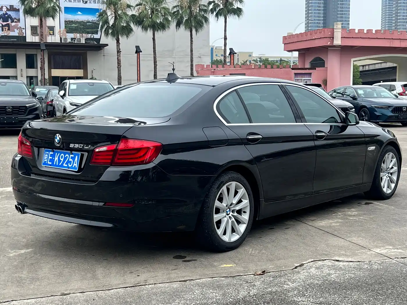 Фото 6 - BMW 5 Series