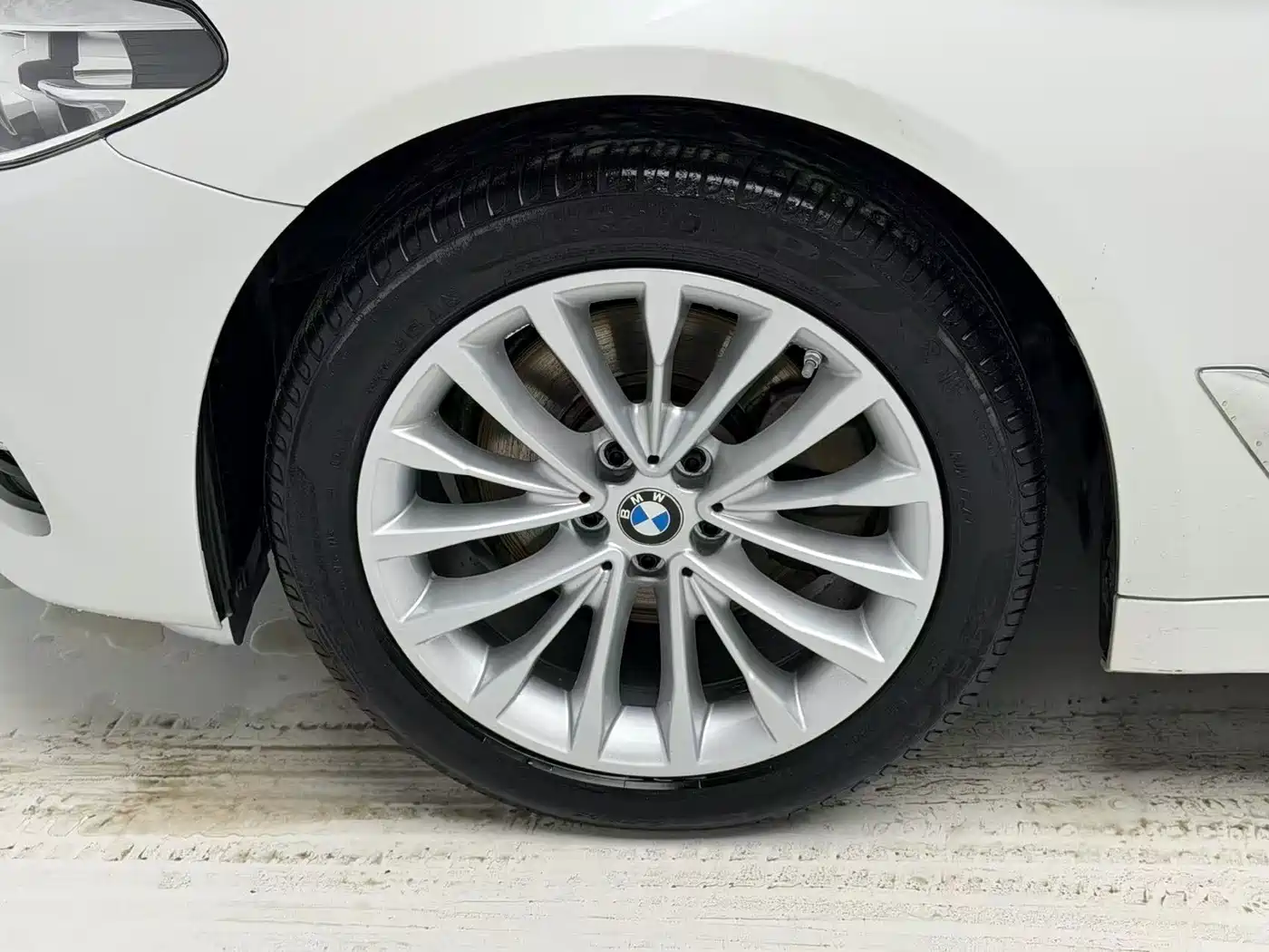 BMW 5 Series 2019 Facelift 525Li Luxury Package фото 8