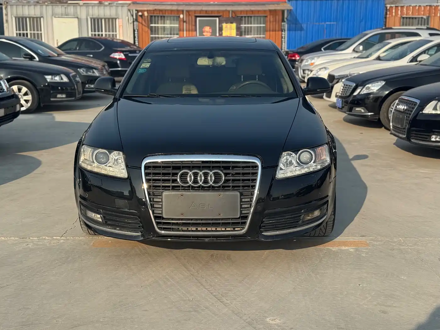 Audi A6L 2011 Model 2.4L Luxury фото 2