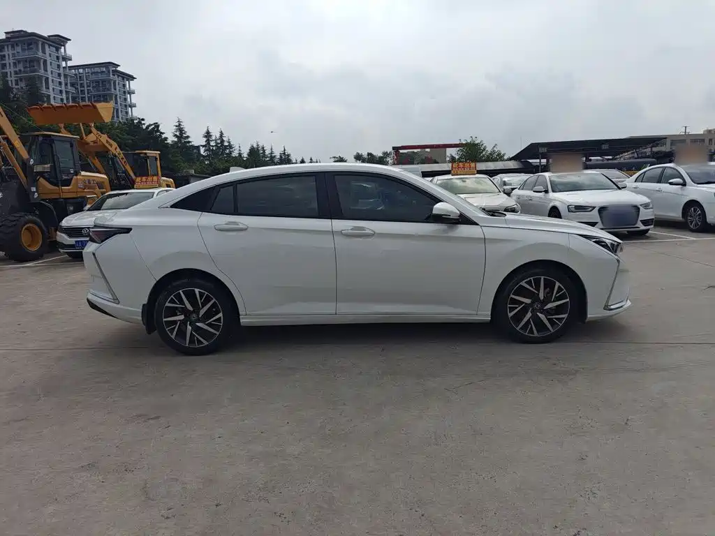 Dongfeng Aeolus Yixuan 2020 2020 230T Automatic Cool Edition