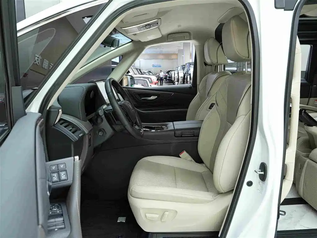 Toyota Vellfire 2025 2024 Crown Hybrid 2.5L Executive Premium Edition