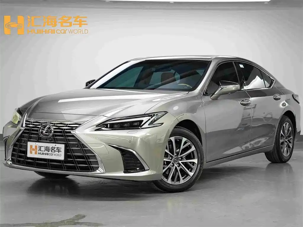 2026 Lexus ES