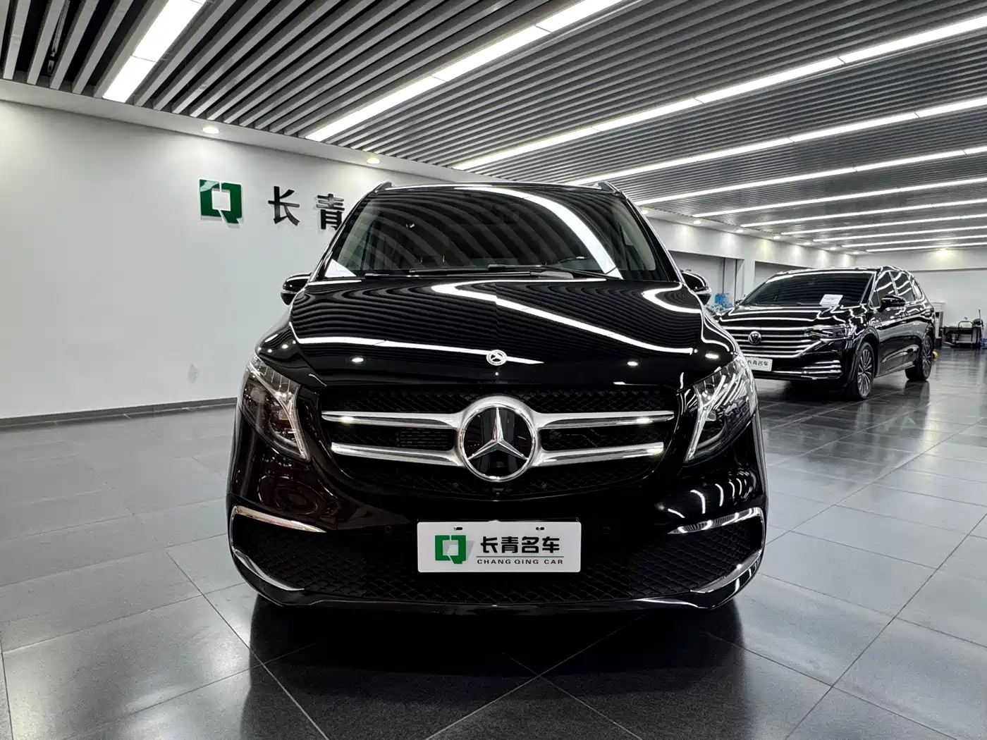 MERCEDES-BENZ V CLASS