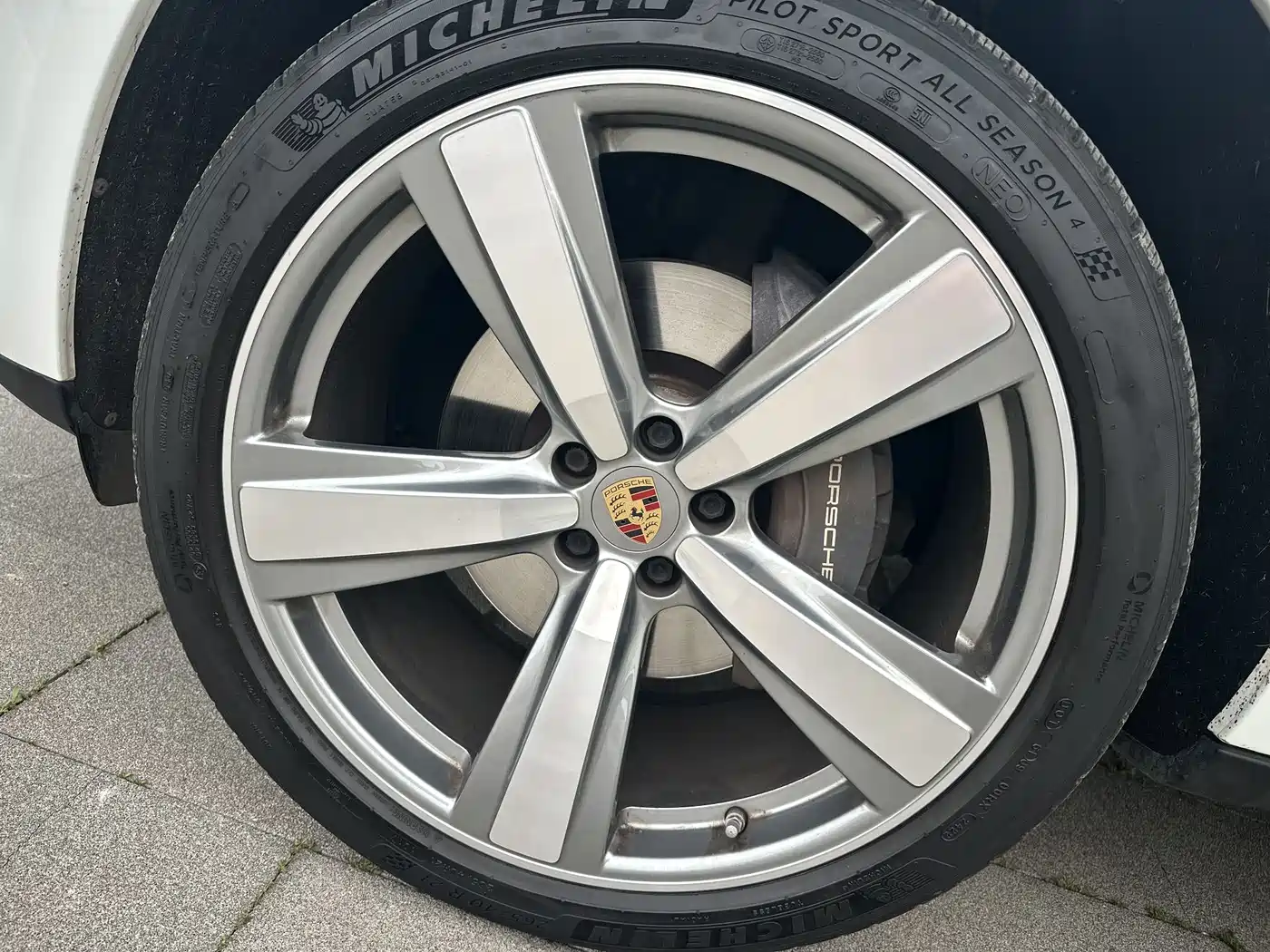 Porsche Macan 2022 Macan 2.0T фото 9