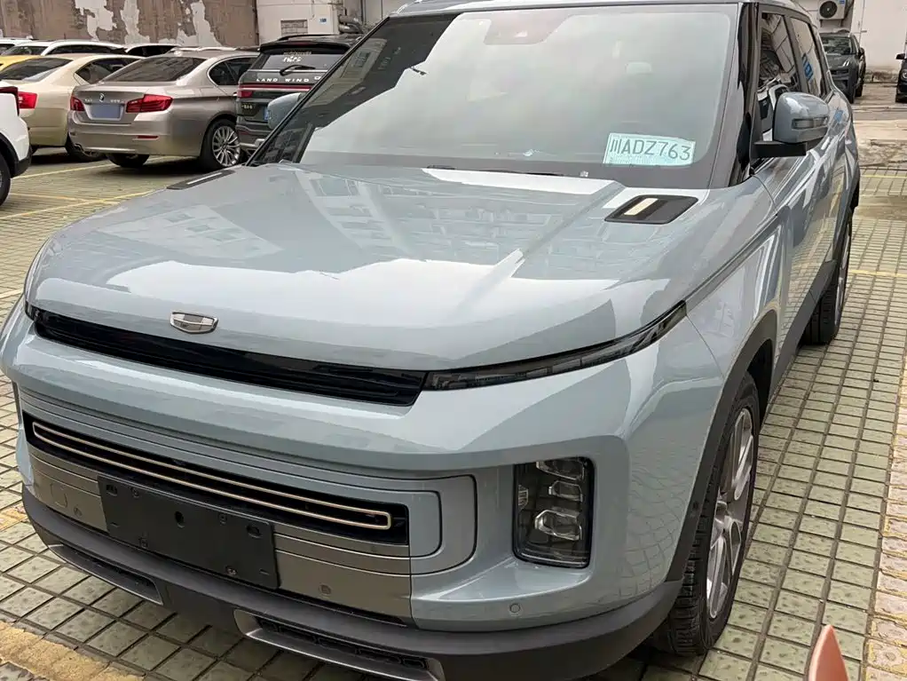 Фото 25 - Geely ICON