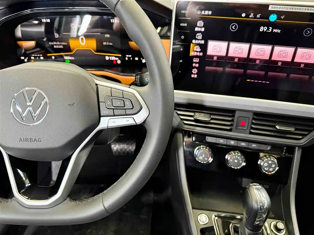 Volkswagen Bora 2025 Facelift 200TSI DSG Navigation Edition фото 23