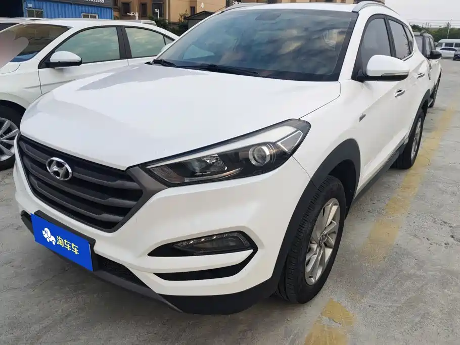 Hyundai Tucson 2015 — пригон из Китая