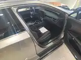 Фото 9 - Lexus RX
